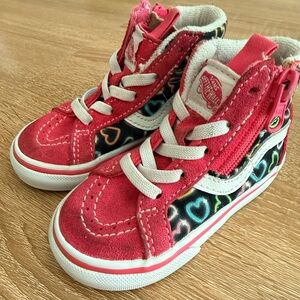 Vans Kids toddler pink  Suede High-Top Sneakers with Neon Heart Side Panels sz 5